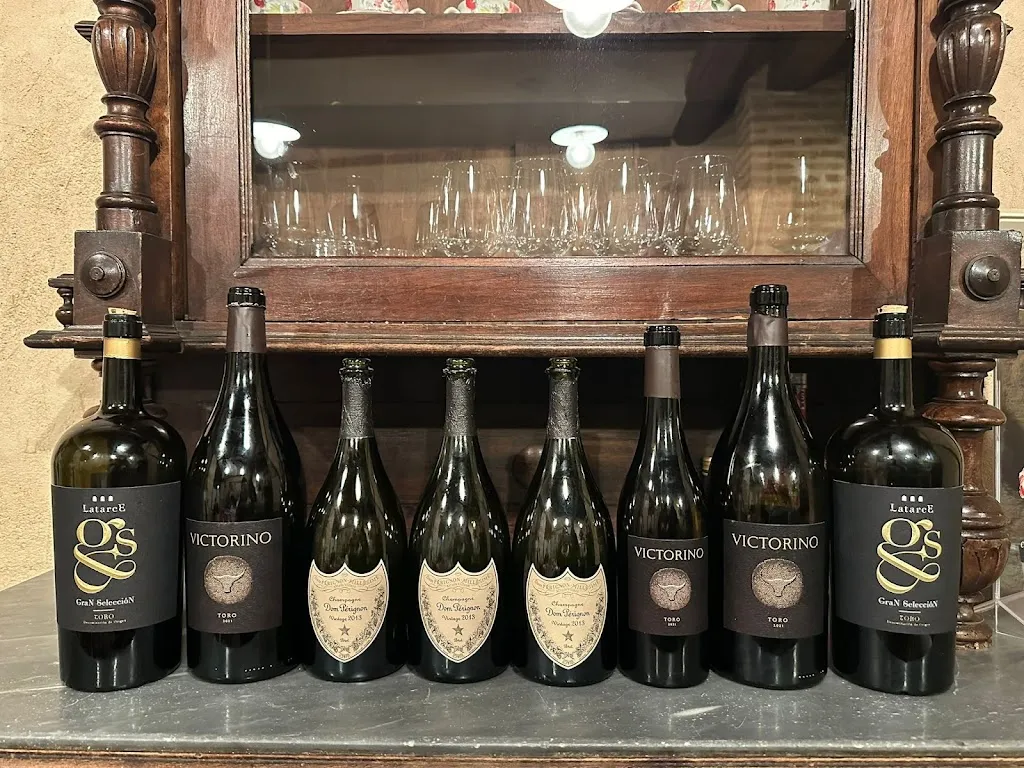 Restaurante La Esquina de Colás restaurant in Abezames