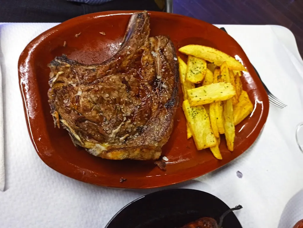 Bar La Brida restaurant in Arcenillas