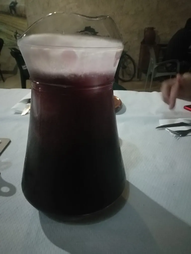 Rebeca Velasco_Bar restaurante El Rincón de Carlos_Arcos de la Polvorosa_review