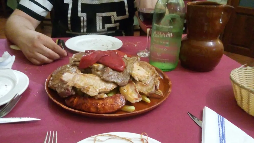 Menu_hotel Rural y restaurante el molino_Ayoó de Vidriales_image_8