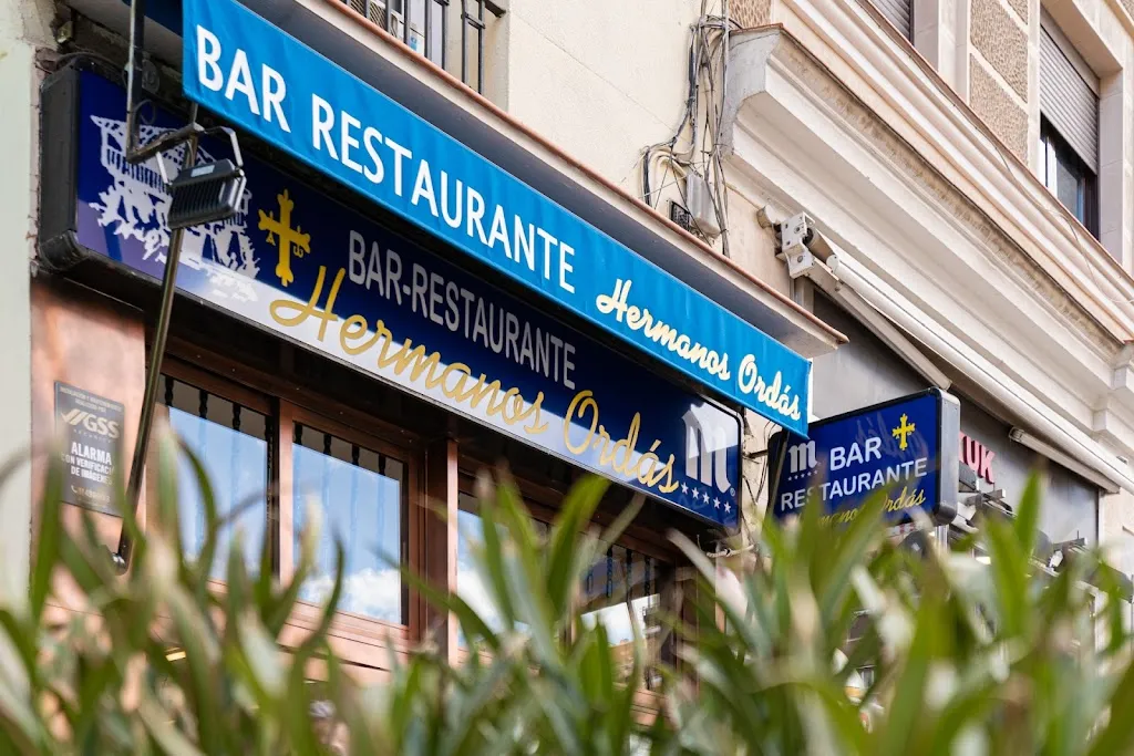 Hermanos Ordás restaurant in Asturianos