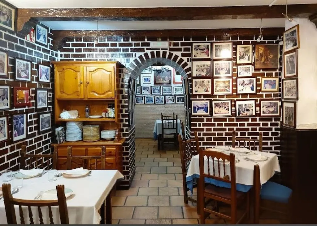 Restaurante El Ñeru_Asturianos_slider_image_3