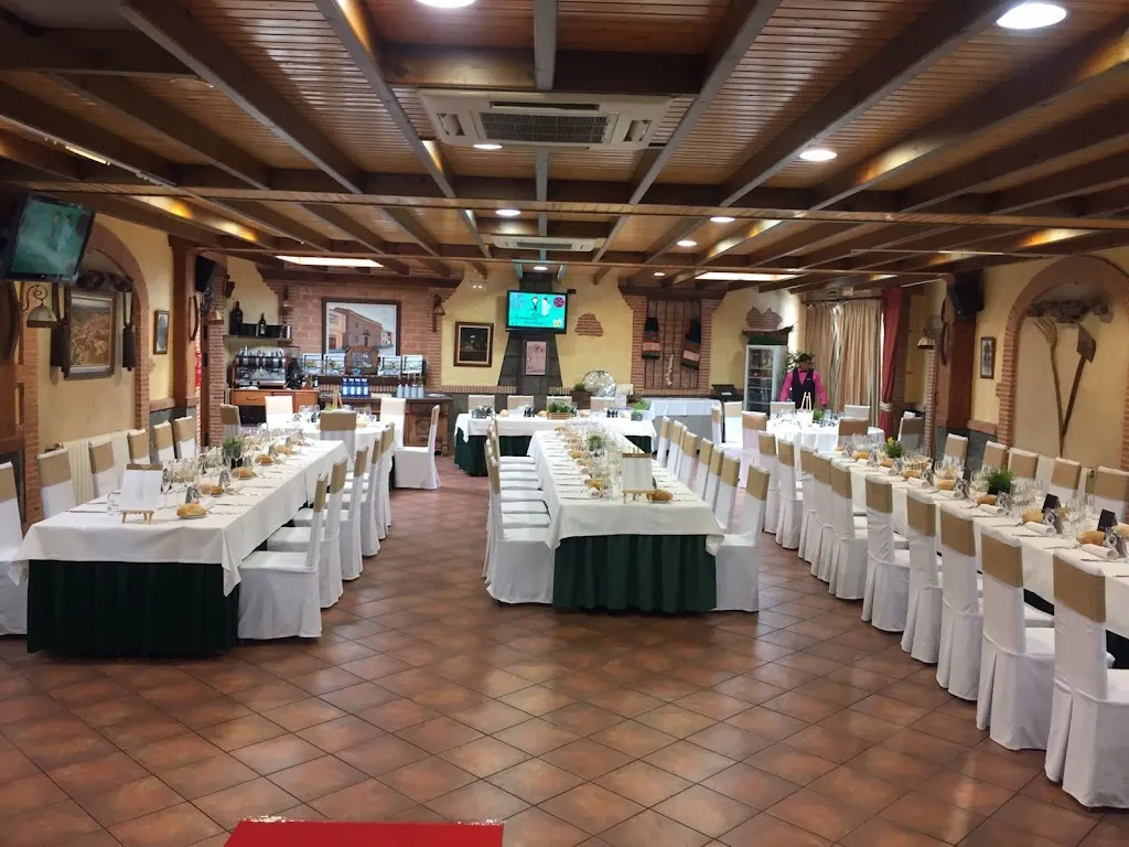 Restaurante Raíces restaurant in Benegiles