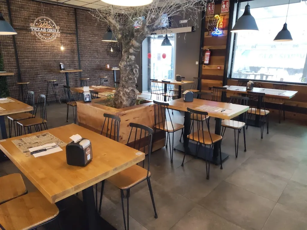 Alexander Paramonov_Texas Grill Benavente_Benavente_avis