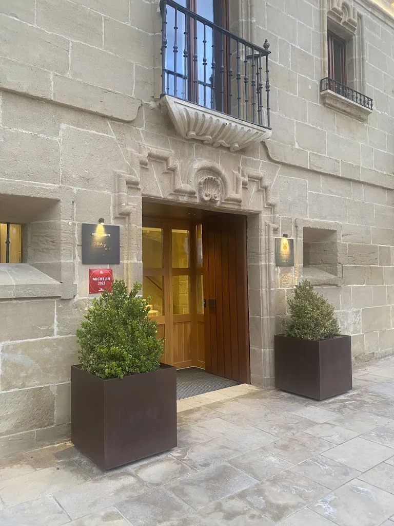 dania goussous_Restaurante Tierra y Vino | Rioja | Restaurante y Terraza | Palacio de Samaniego_Rioja_review