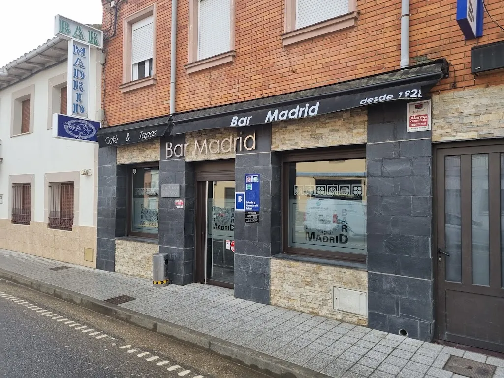 PABLO LOPEZ_Bar Madrid_Camarzana de Tera_avis