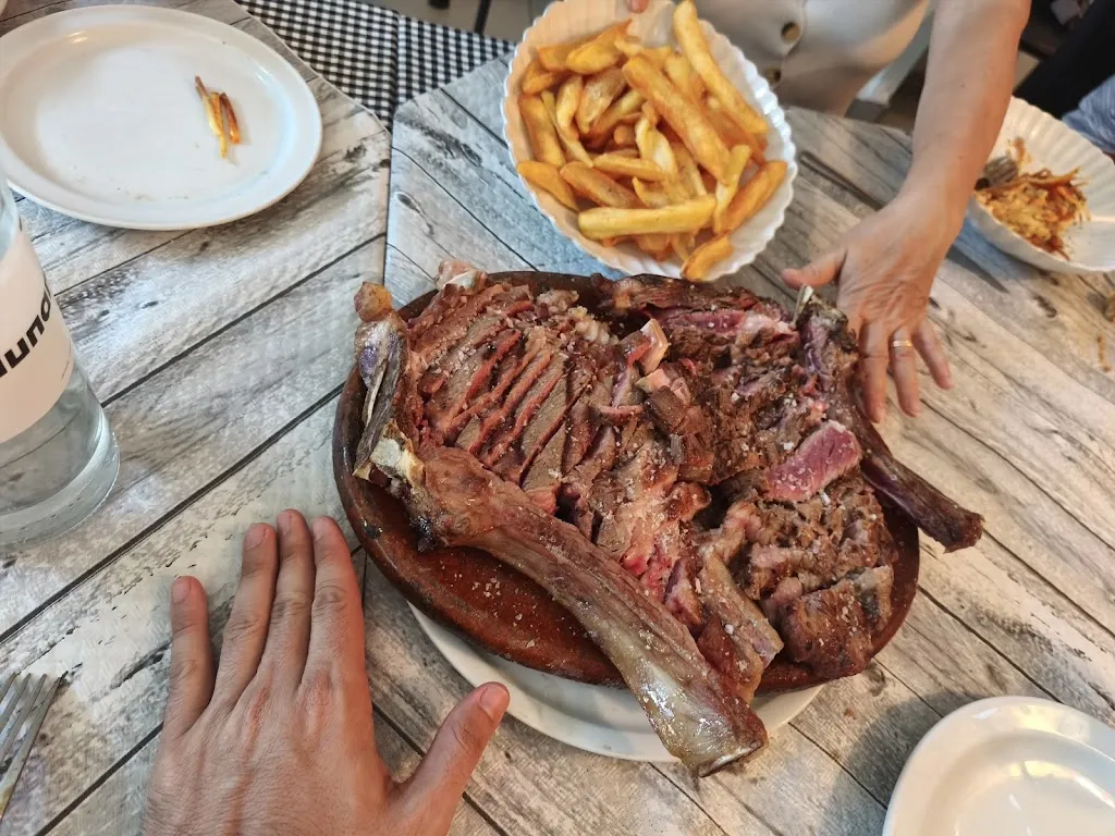 Pablo Urones Ruano_El Chariz_Carbajales de Alba_recensione