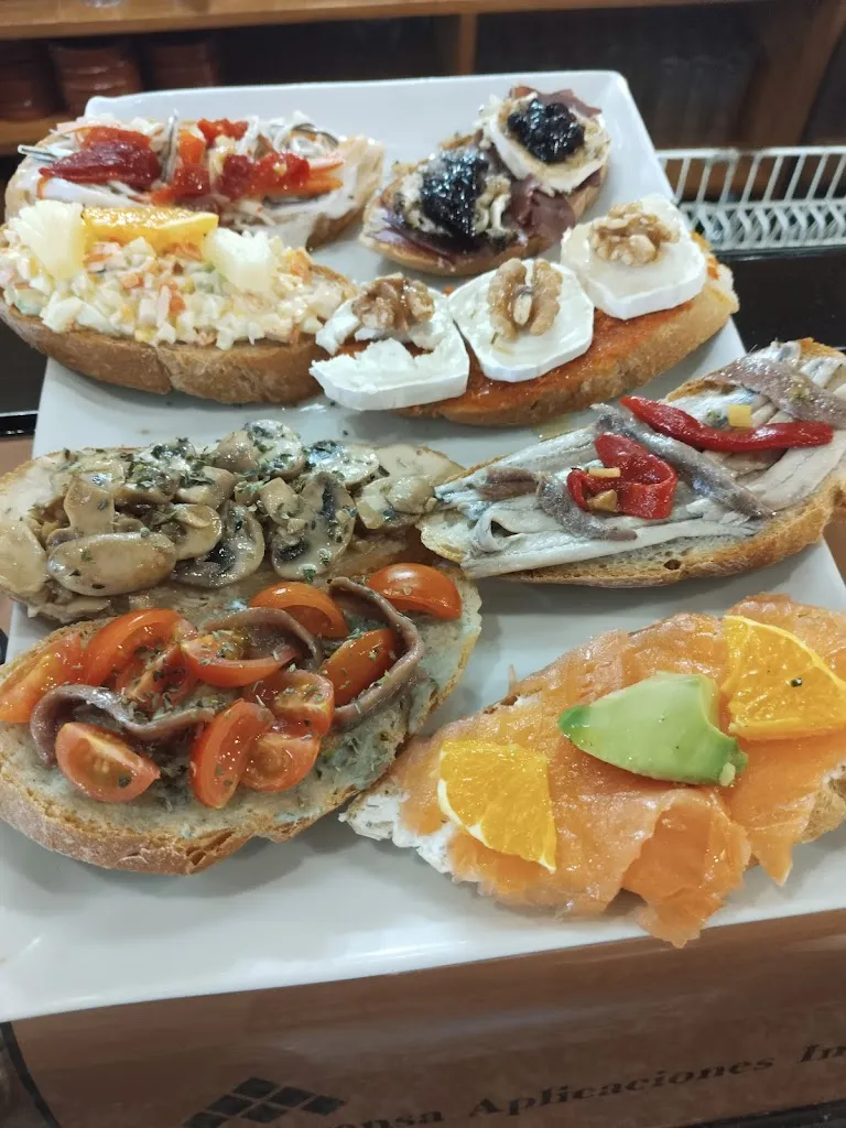 La Viña restaurant in Carbajales de Alba