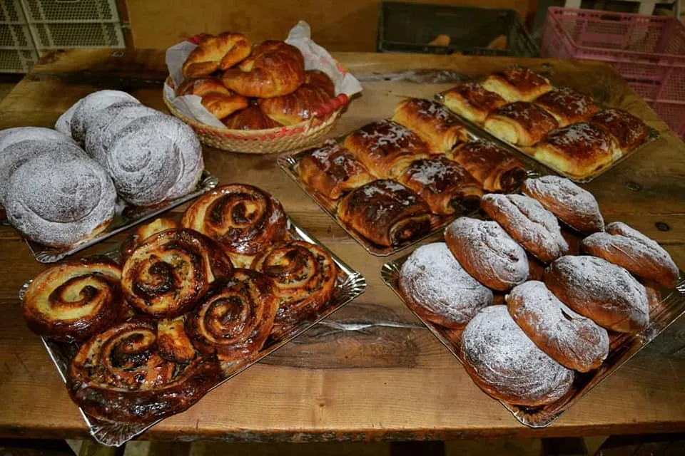 Panadería San Juan restaurant in Casaseca de las Chanas