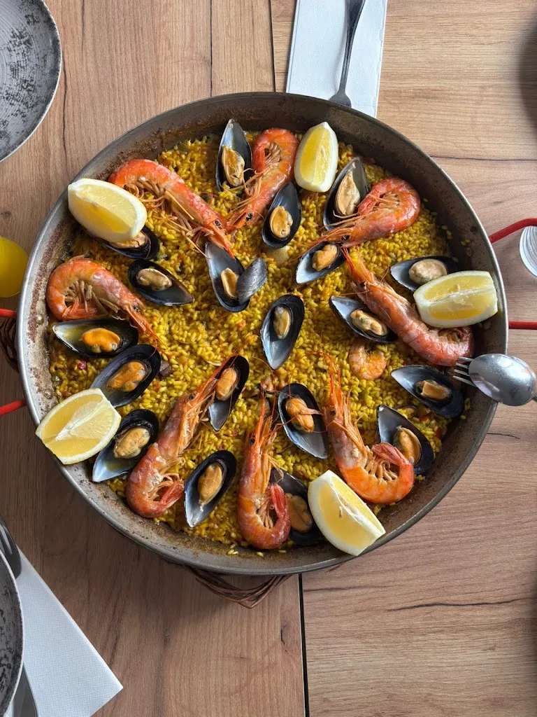 Restaurante El Comienzo_Cerecinos del Carrizal_slider_image_2