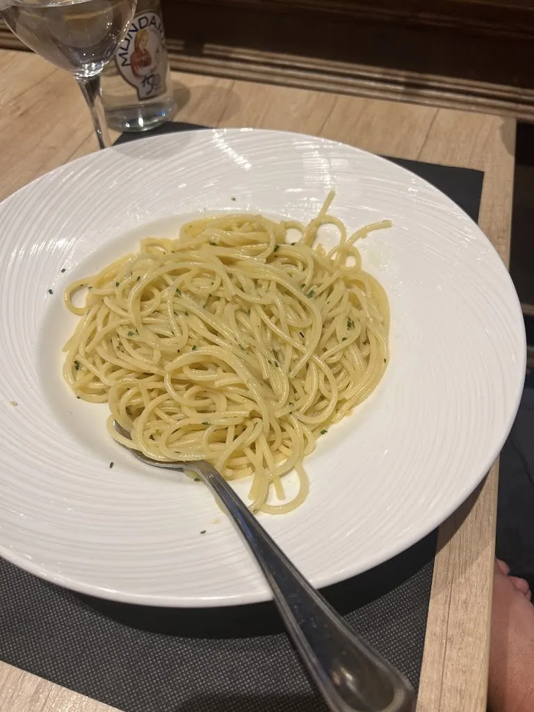 Darrin Baxter_Restaurante Italiano Castelnuovo_Castronuevo_recensione