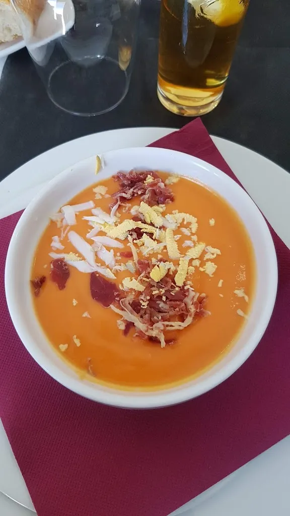 Menu_MESON CAPOTIN_Cuelgamures_image_5