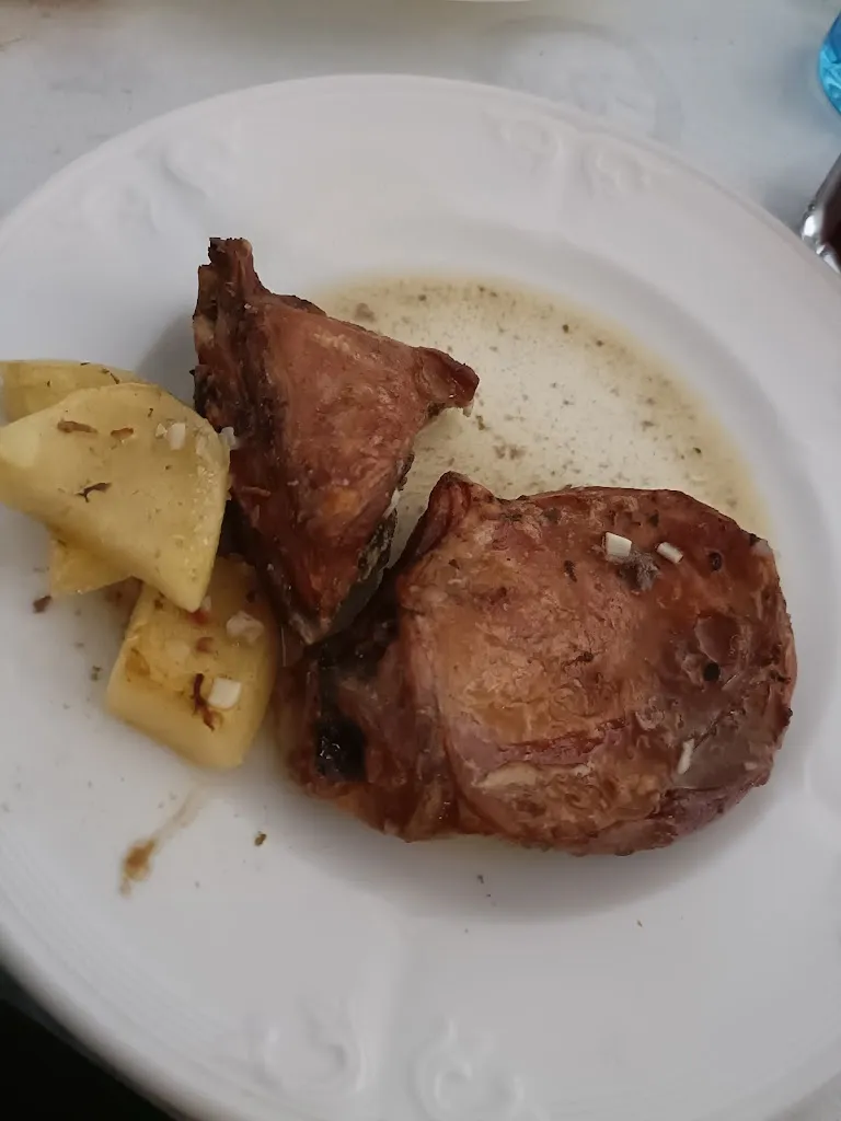 HISPANO 1001_Rest La Ermita _Cuelgamures_review