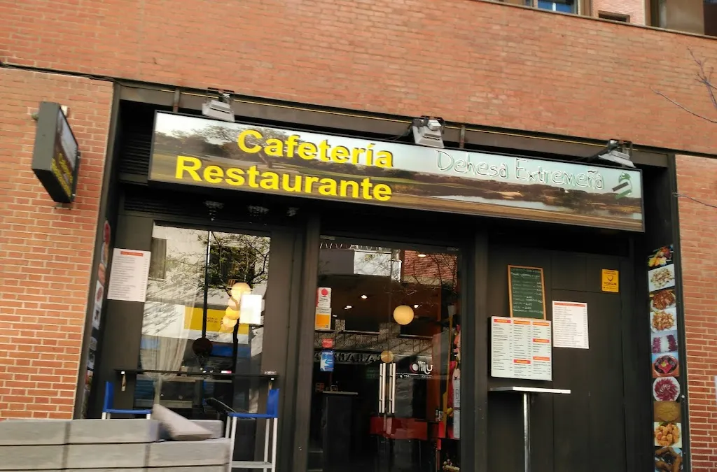 Dehesa Extremeña restaurant in Espadañedo