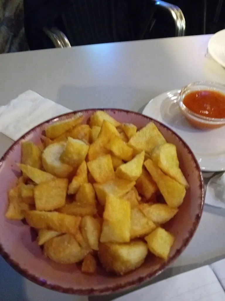 Jackie Lyons_CAPARROTA RIO_Cobreros_review