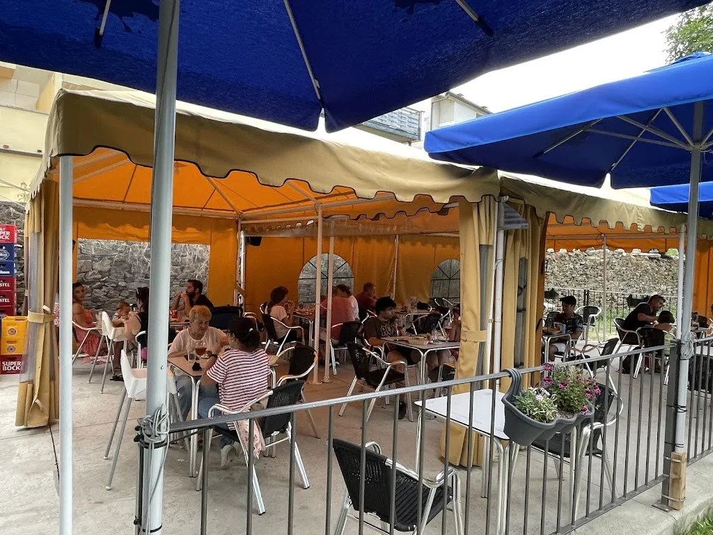 CAPARROTA RIO restaurant in Cobreros