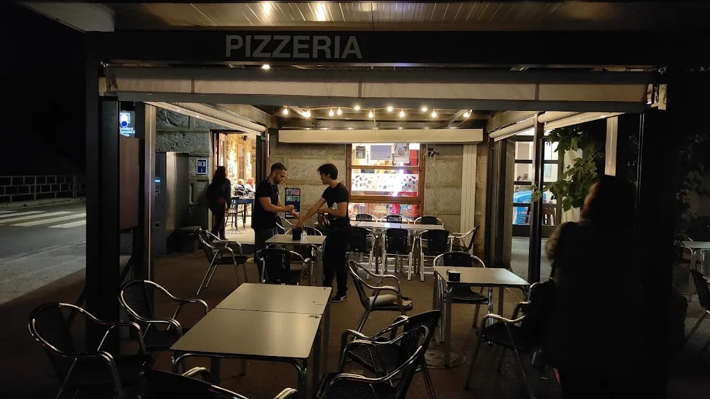 Linton Nightingale_Los Herreros_Cobreros_review