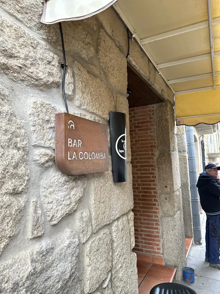 Adel Hamadah_Café Bar La Colomba_Fermoselle_review