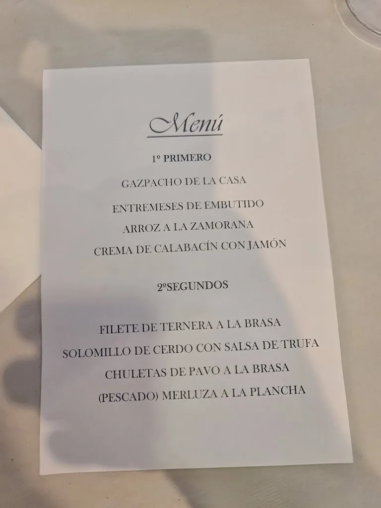 Menu_Las Tres Chimeneas_Fermoselle_image_1