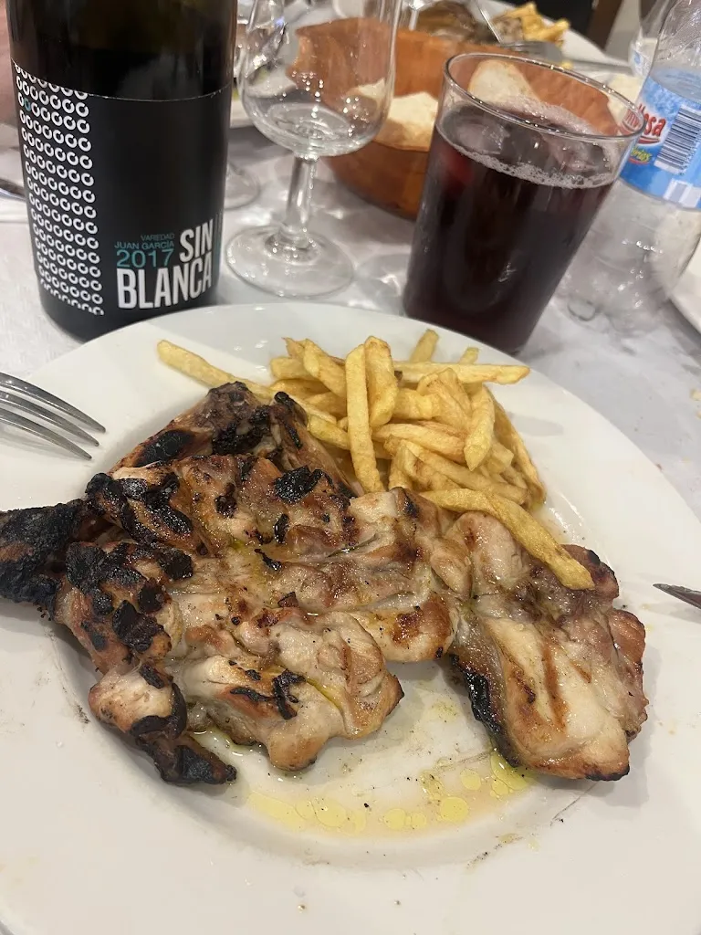 Roberto Sanz_Las Tres Chimeneas_Fermoselle_review