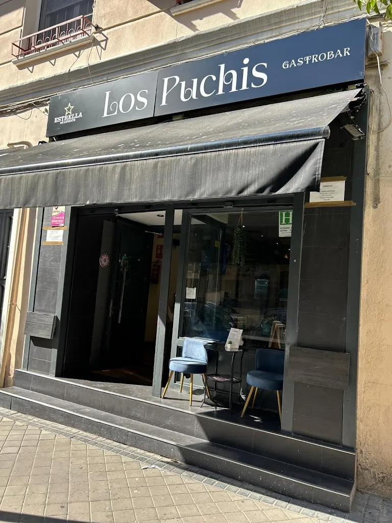 Los Puchis (Farvis) restaurant in Fariza