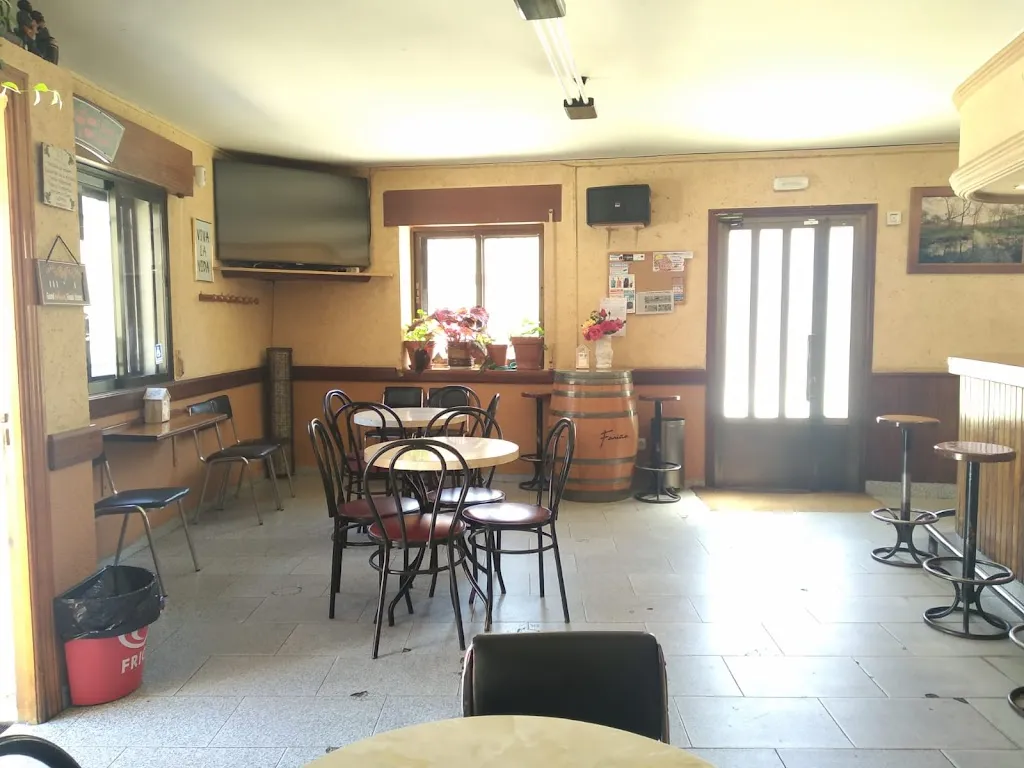 Bar Acuario restaurant in Ferreras de Arriba