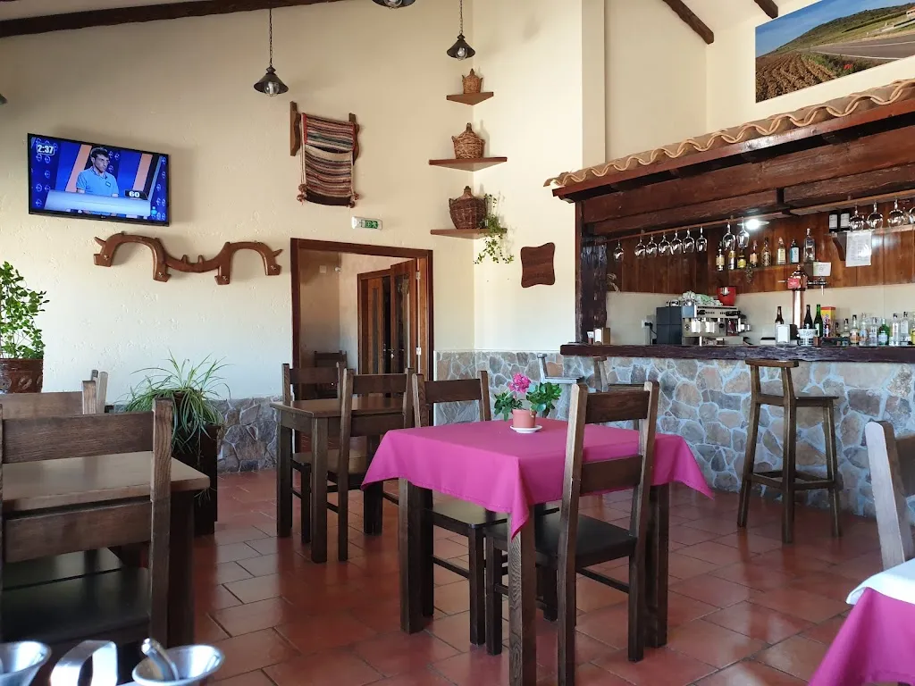 Las Mairas restaurant in Fuente Encalada