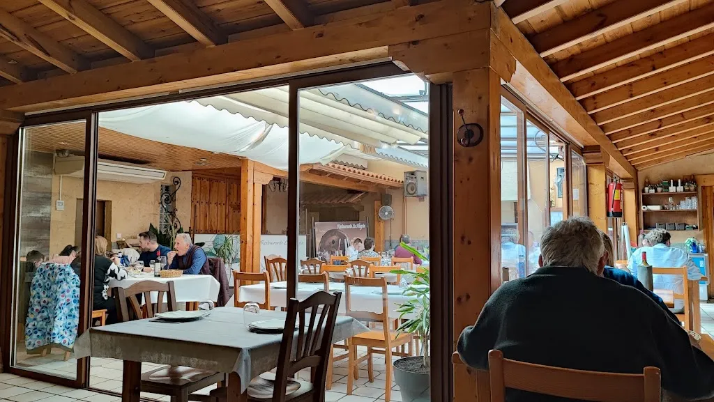 Restaurante Sidreria la Alegría restaurant in Fuentes de Ropel