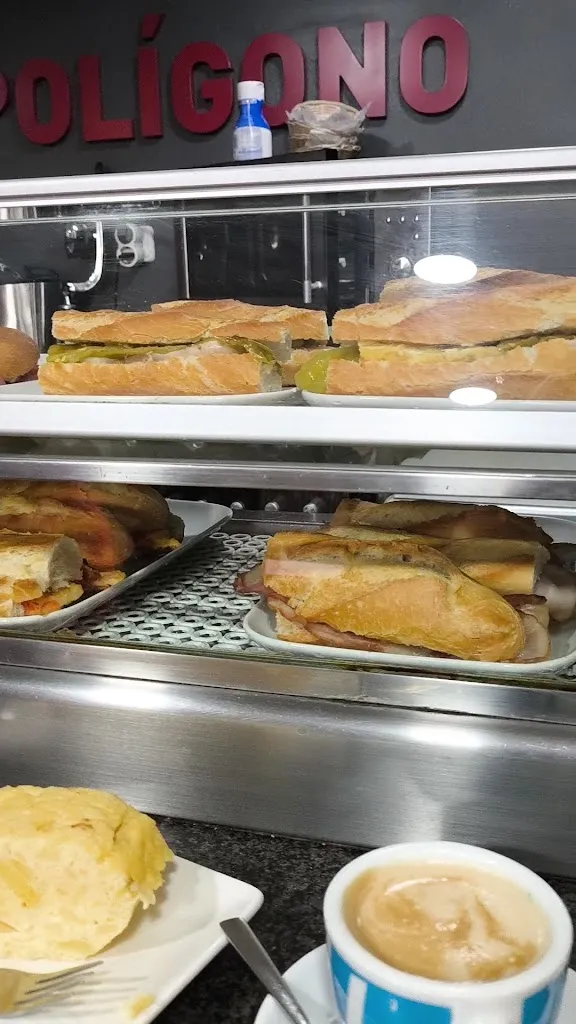 El Polígono_Hiniesta La_slider_image_2