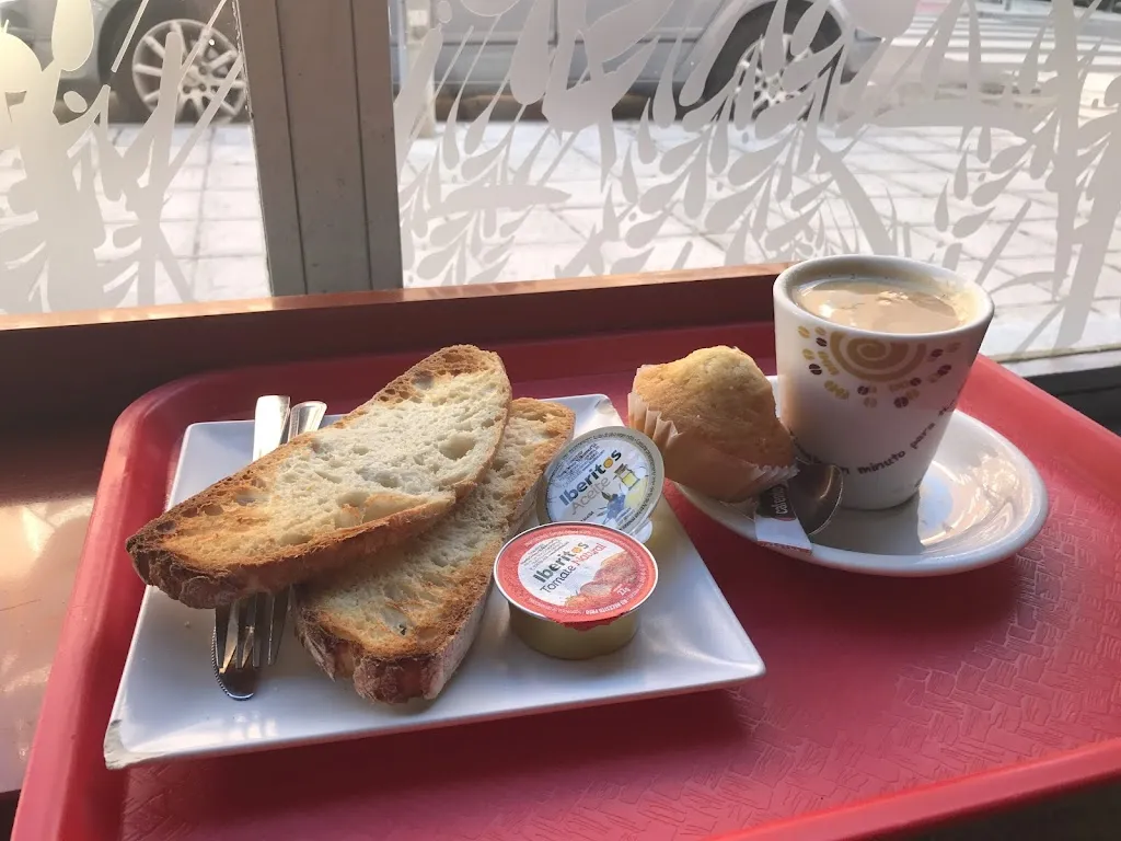 Menu_Local Bakery and Confectionery_Hiniesta La_image_2