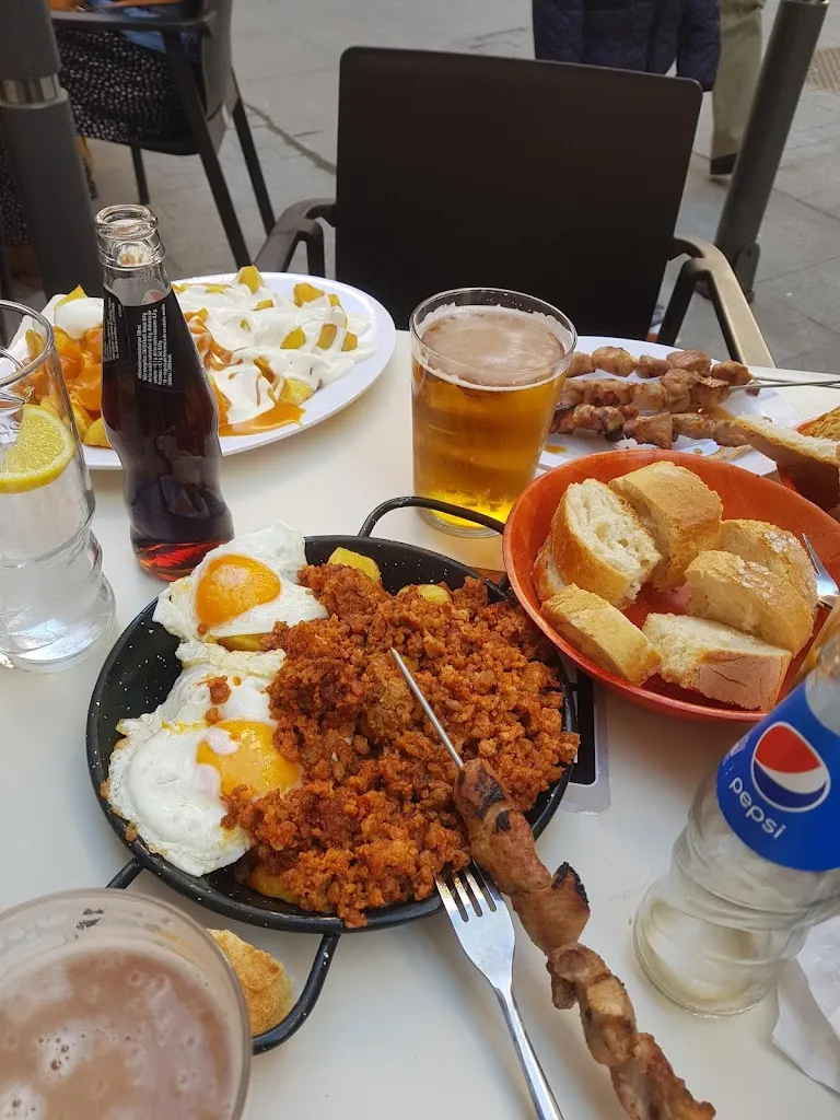 Menu_La Casa de Los Pinchitos_Hiniesta La_image_9