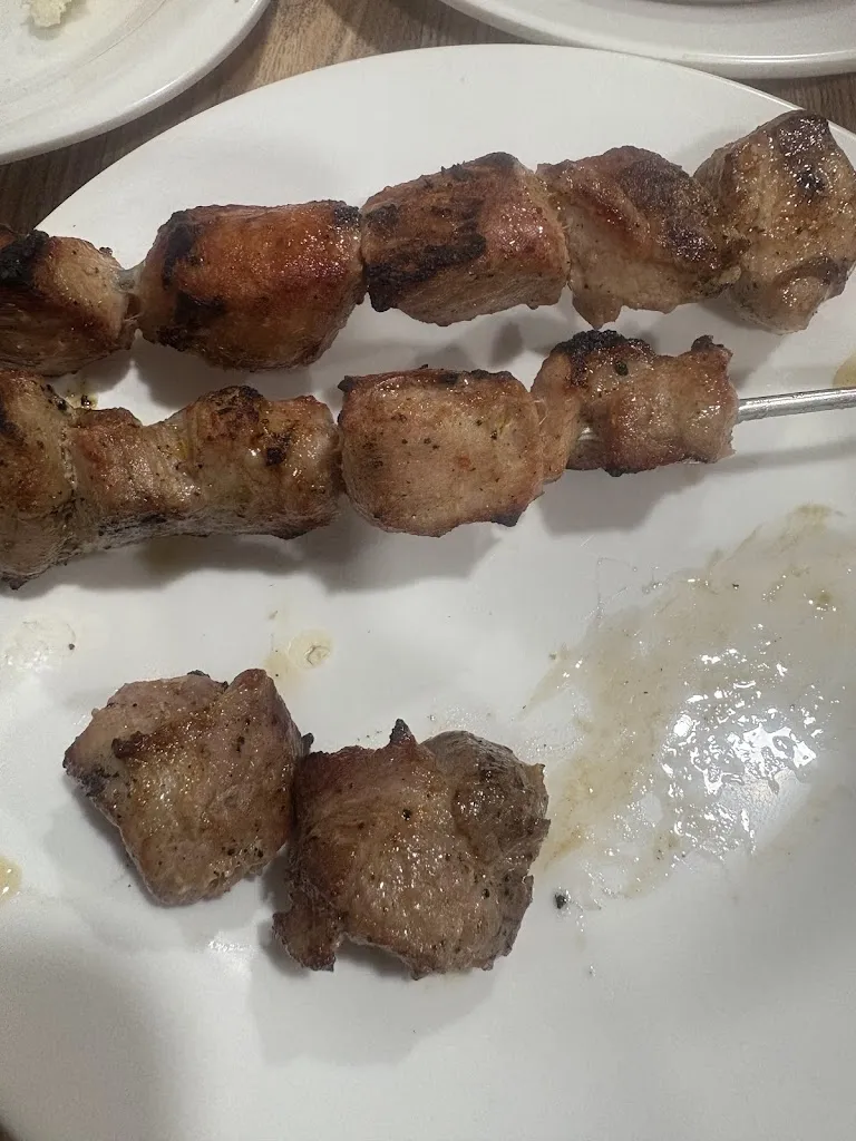 Has Nae_La Casa de Los Pinchitos_Hiniesta La_review