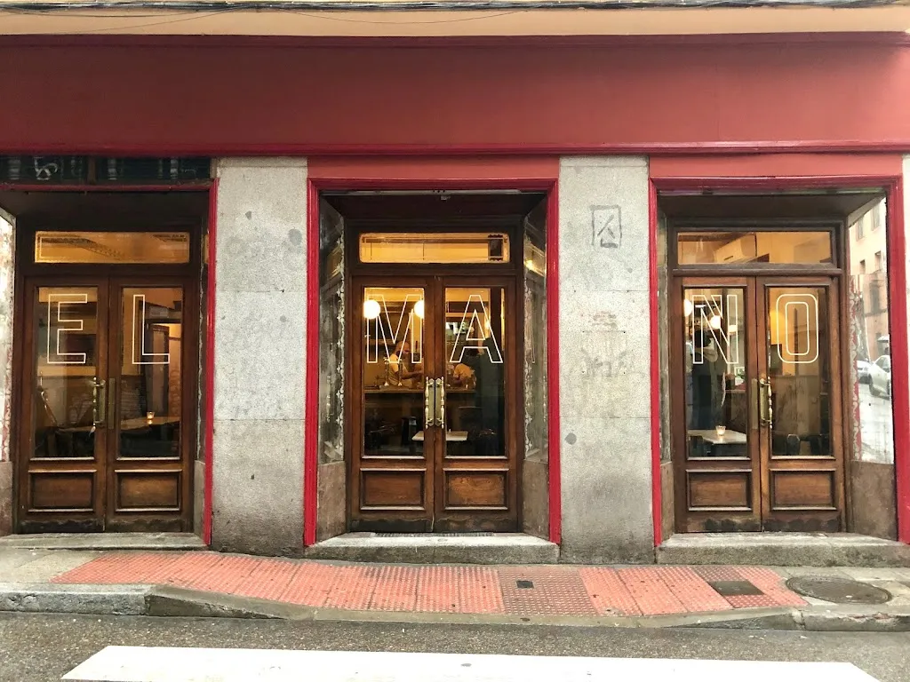 Bodegas el Maño restaurant in Maderal El