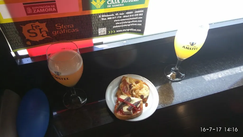 Menü_bar where you always_Monfarracinos_Bild_3