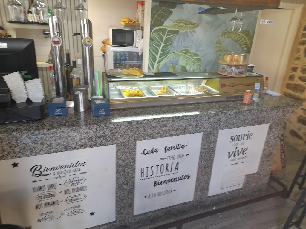 BAR JOIN_Mombuey_slider_image_2