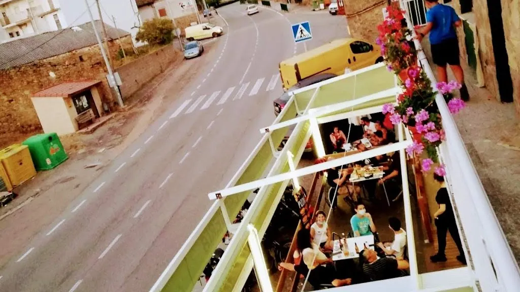 Cafetería Pastelería El Destino_Mombuey_slider_image_3