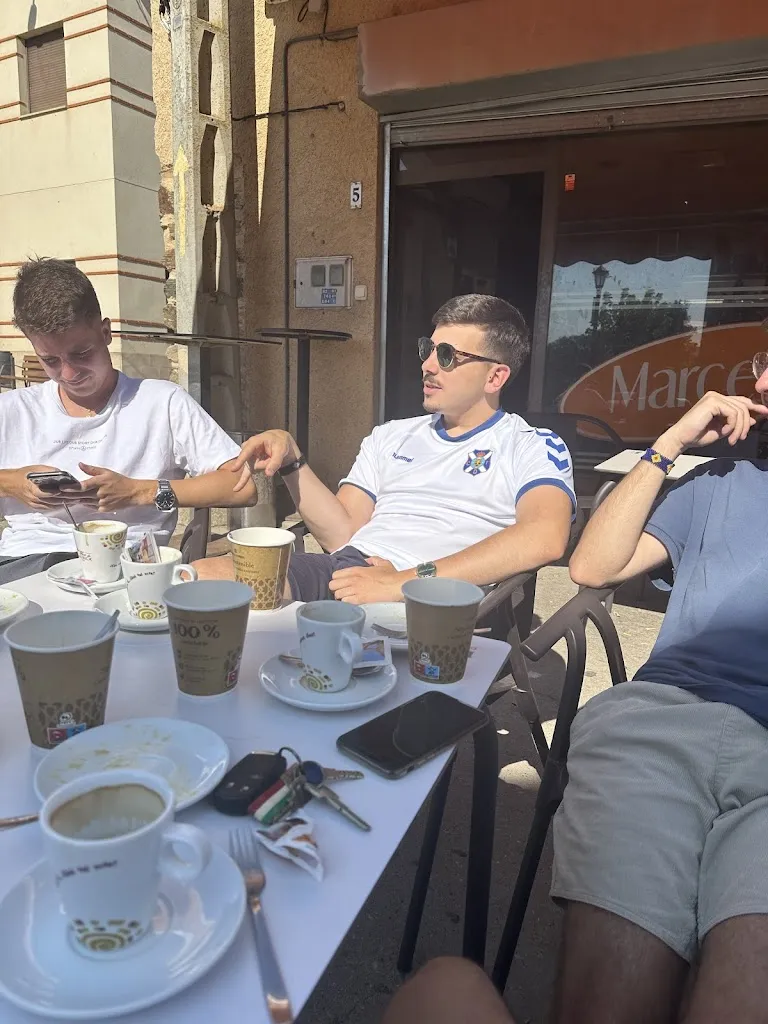 Diyo 9_Bar Marce's_Montamarta_avis