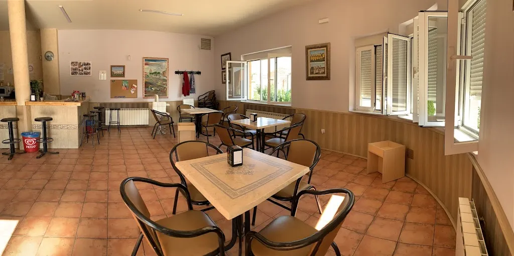 El bar de las tapas_Navianos de Valverde_slider_image_1