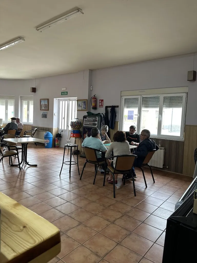 El bar de las tapas_Navianos de Valverde_slider_image_3