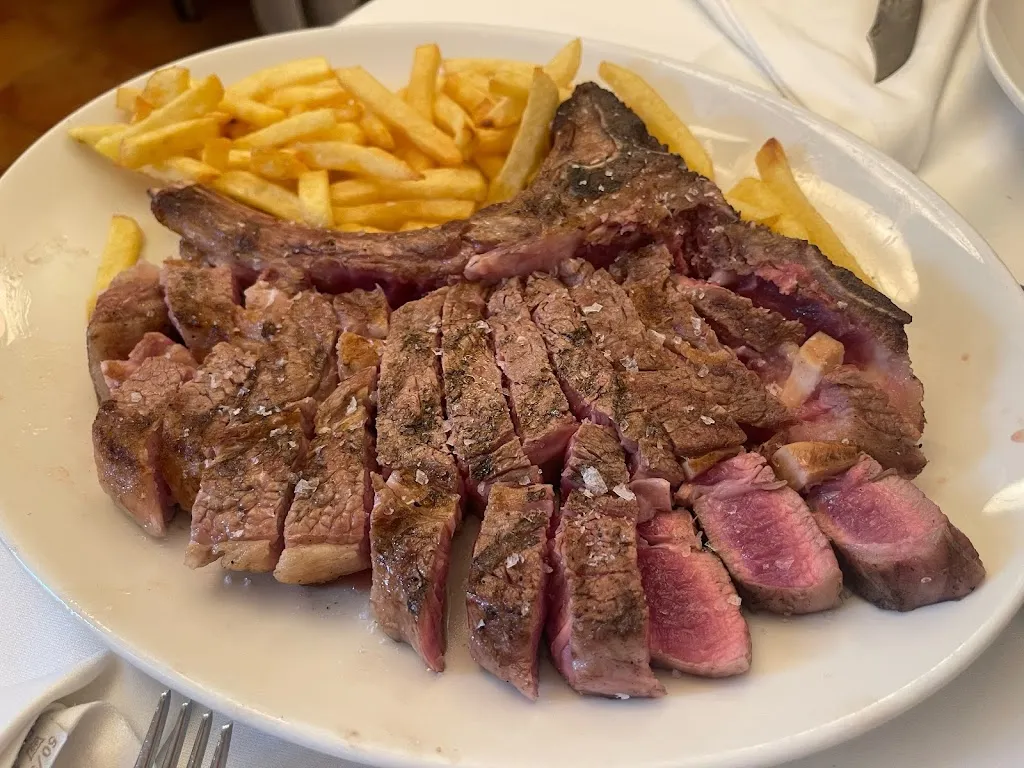 Restaurante Asador Casa Paca_Palacios de Sanabria_slider_image_3