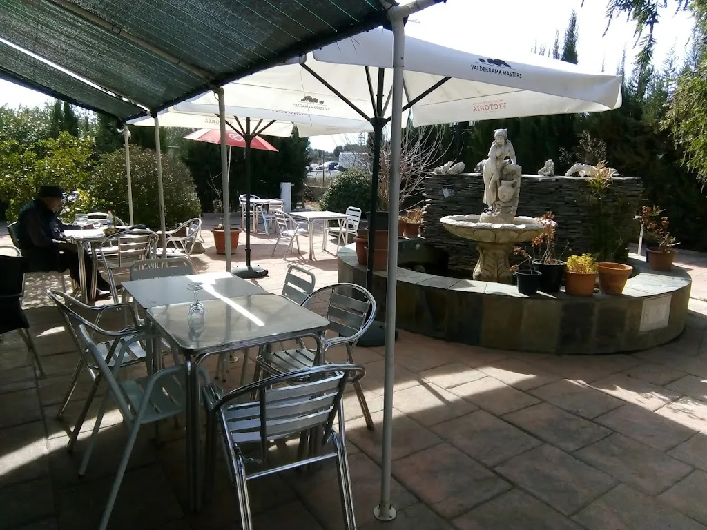 El Chiringuito restaurant in Pedralba de la Pradería