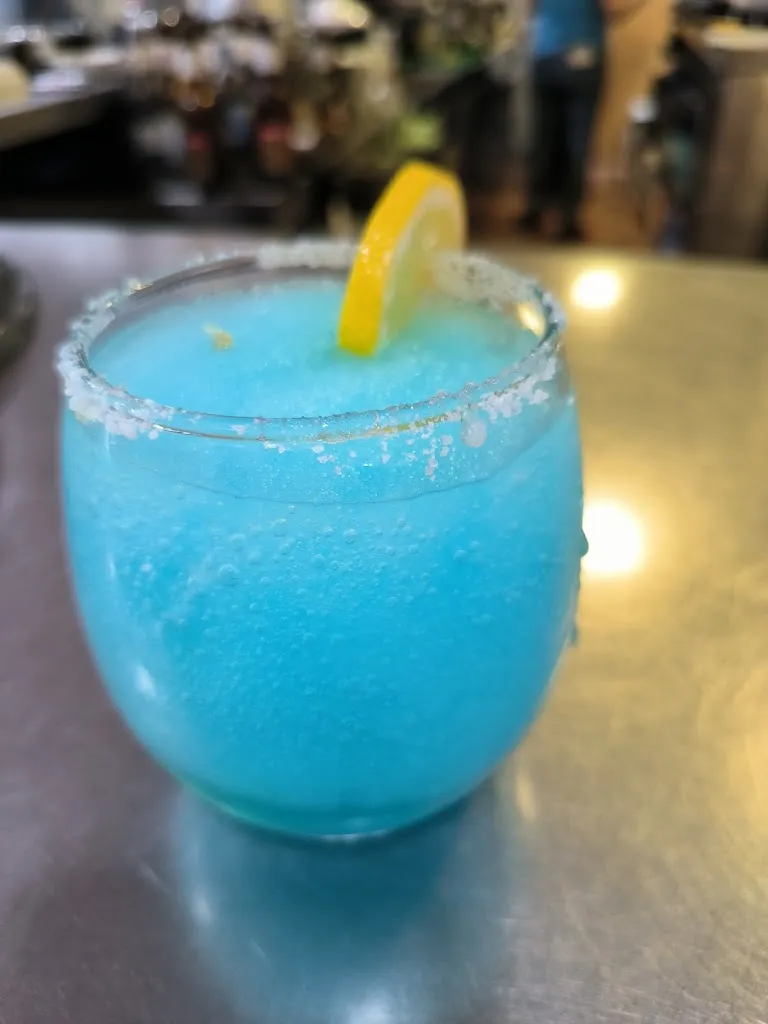 Damaria Carabajo_BAR RESTAURANTE LOS PEQUES A&M_Peque_review