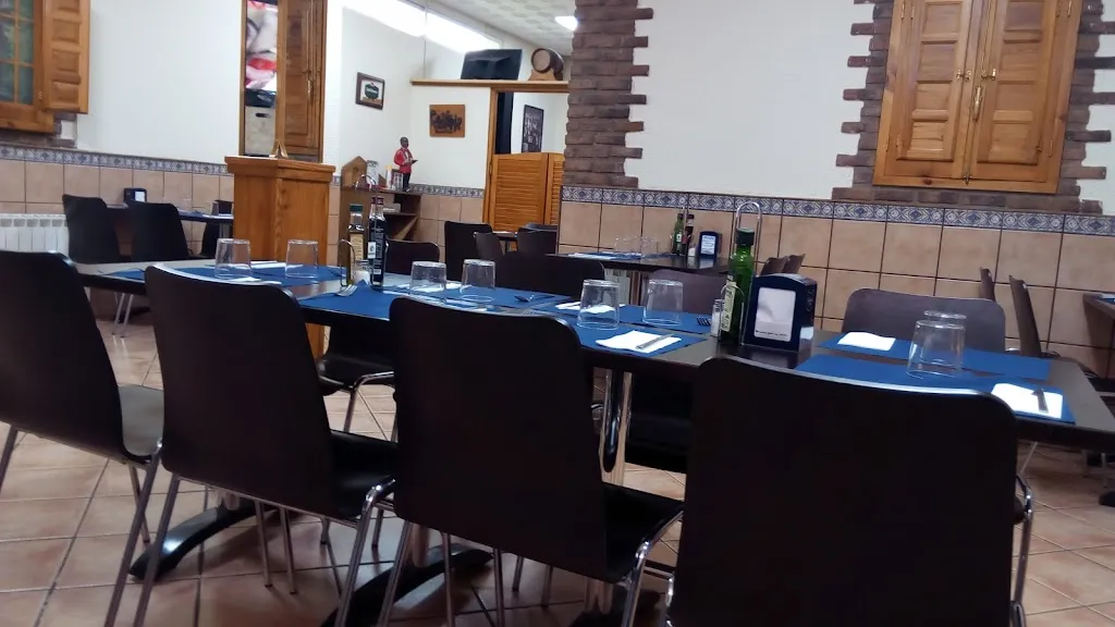 BAR RESTAURANTE LOS PEQUES A&M restaurant in Peque