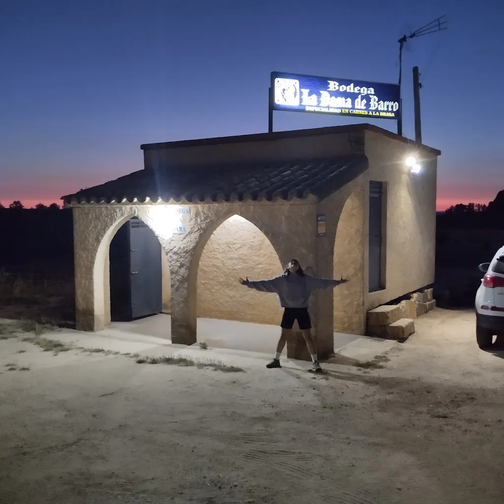 Alberto JimenezFiccion_Bodega La Dama De Barro_Perdigón El_review