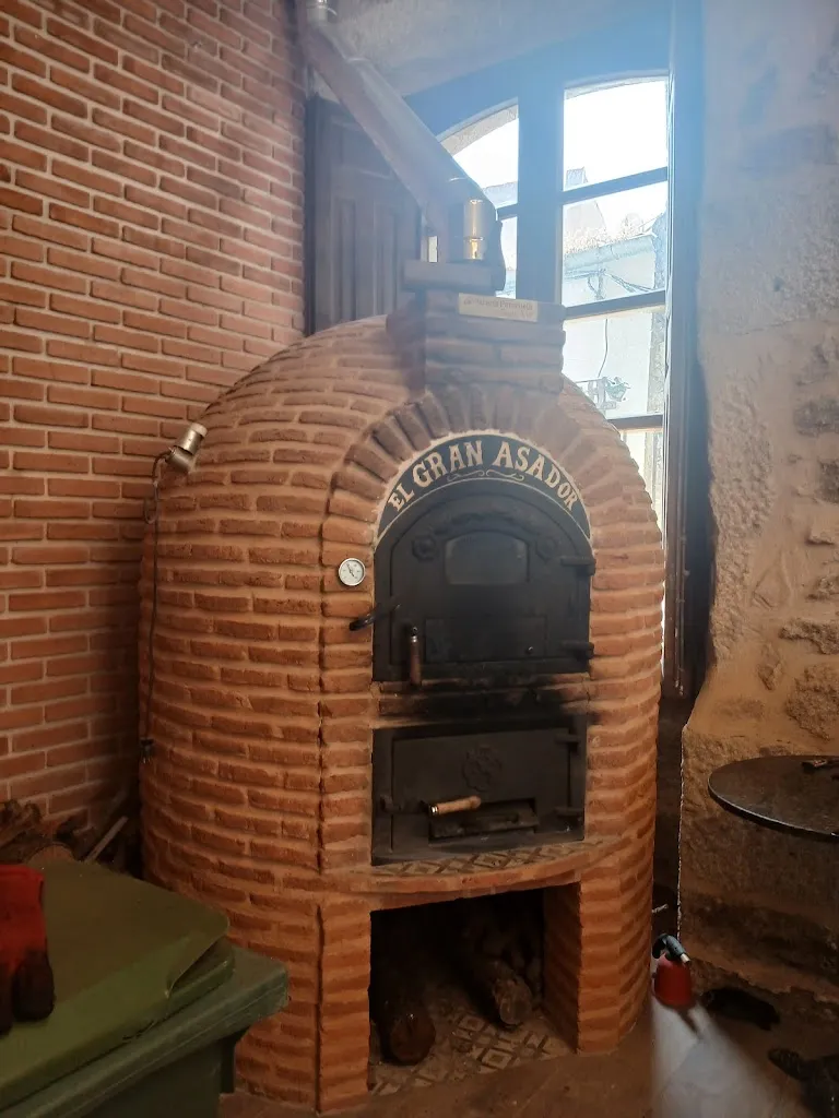 Hornos de Leña - Alfarería Pereruela Siglo XVI_Pereruela_slider_image_2