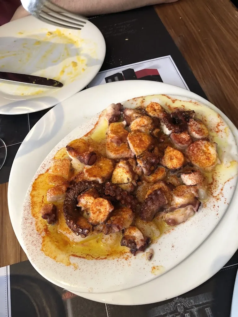 Christine Faith Gumalal_Ocafú Prado. Taberna Gallega_Prado_recensione