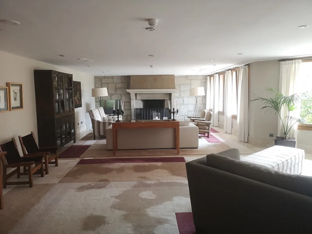 Simon Ryder_Parador de Puebla de Sanabria_Puebla de Sanabria_review