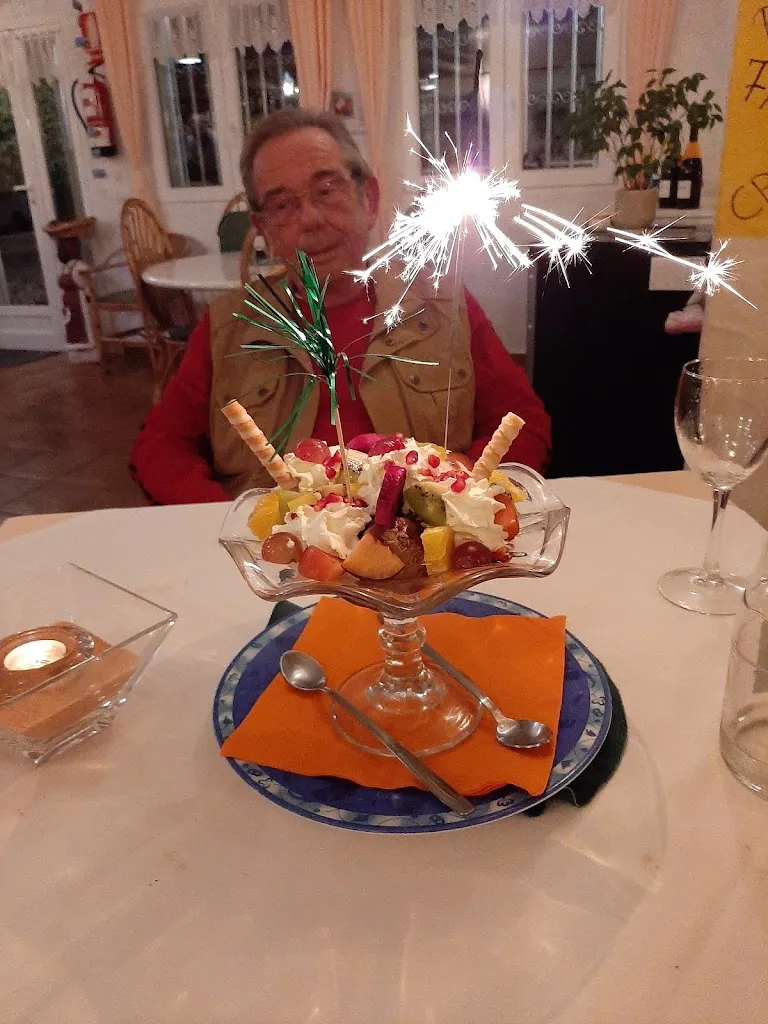 Menu_Restaurant Residencial_Pego El_image_7