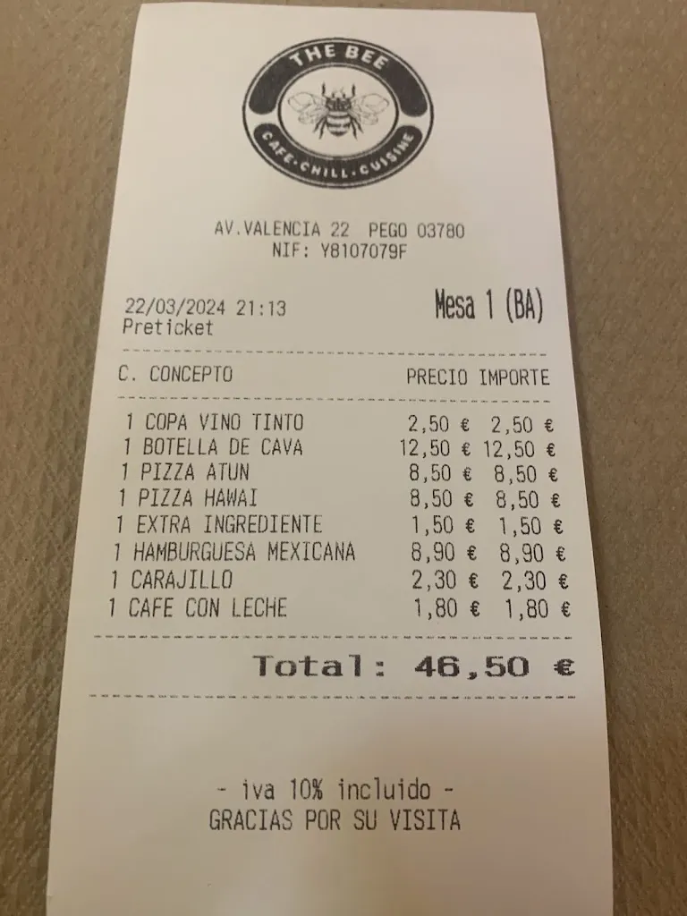 Peter McLK_The Bee Pizzeria,_Pego El_review