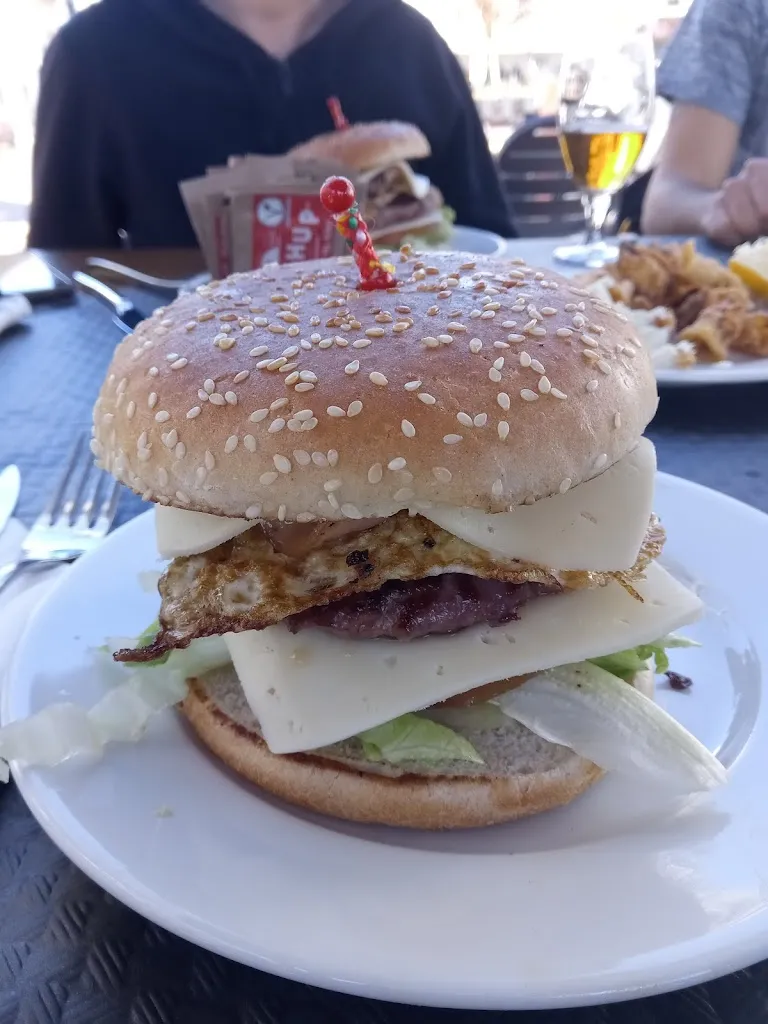 Menu_CAFETERIA KARINA_Pego El_image_5